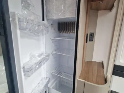 Bailey Unicorn Deluxe Vigo 2026
