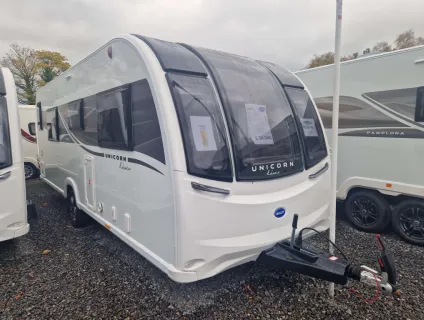 Bailey Unicorn Deluxe Vigo 2026
