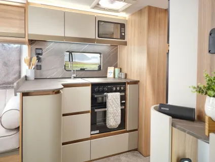 Bailey Alicanto Grande Deluxe Porto 2026
