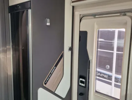 Swift Voyager 584 2026