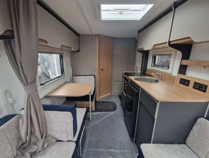 Bailey Discovery D4-4L 2026