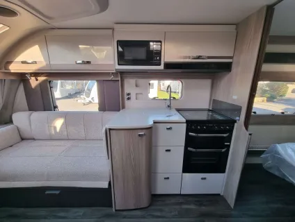 Swift Conqueror Grande 580 2026
