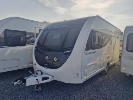 Swift Challenger 480 2022