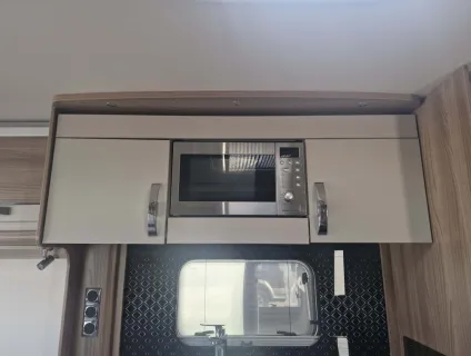 Swift Challenger 480 2022