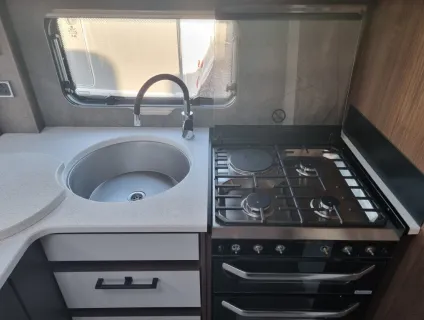 Coachman Laser 845 Xtra 2026