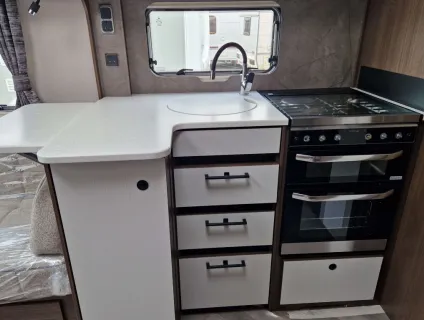 Coachman Laser 845 Xtra 2026