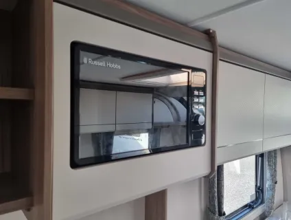 Coachman Acadia 460 2026