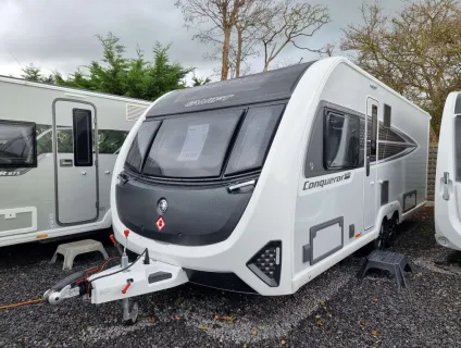 Swift Conqueror Grande 645 2026