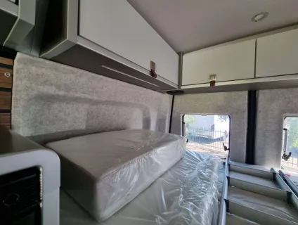 Hymer Grand Canyon S Crossover Pop-up 2026