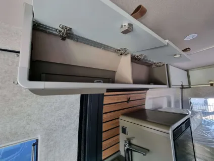 Hymer Grand Canyon S Crossover Pop-up 2026
