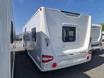 Swift Conqueror Grande 560 L 2026