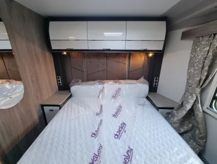 Swift Elegance Grande 835 2026