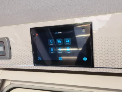 Swift Elegance Grande 835 2026