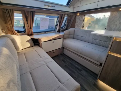 Swift Elegance Grande 835 2026