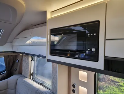 Swift Elegance Grande 835 2026