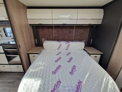 Swift Elegance Grande 845 2026