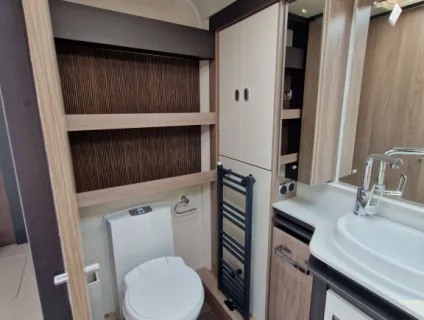 Swift Elegance Grande 845 2026