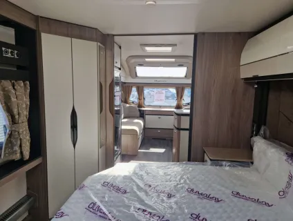 Swift Elegance Grande 845 2026