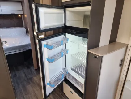 Swift Elegance Grande 860 2026