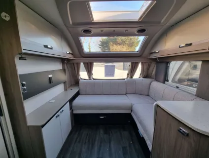 Swift Conqueror Grande 560 L 2026