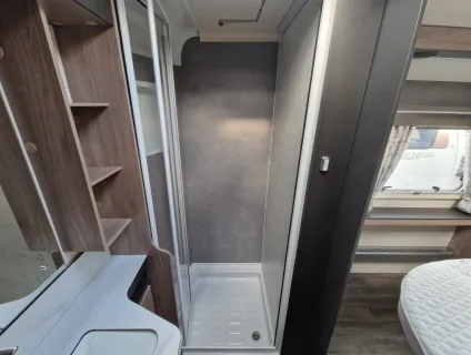 Swift Elegance Grande 845 2024