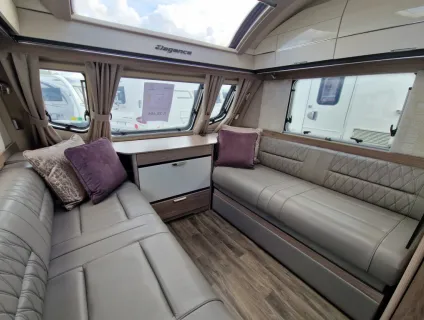 Swift Elegance Grande 845 2024