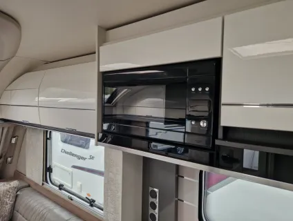 Swift Elegance Grande 845 2024