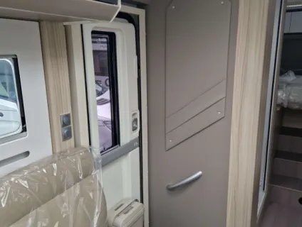 Adria Compact Supreme DL 2025