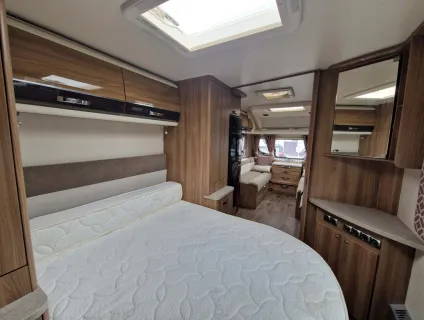 Swift Conqueror 580 2018