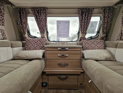 Swift Conqueror 580 2018
