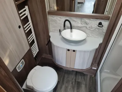 Coachman Lusso I 2025