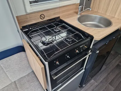 Bailey Discovery Plus D4-4 2024