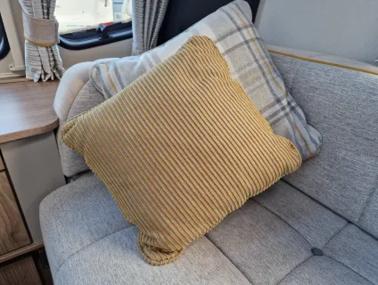 Coachman VIP 575 2019