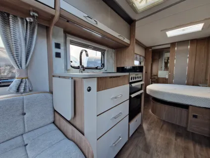 Coachman VIP 575 2019