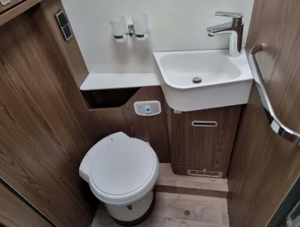 Hymer B-Class MasterLine I 790 2024