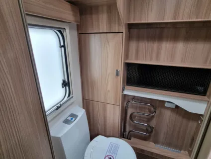 Swift Elegance Grande 845 2022