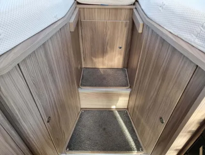 Elddis Sunseeker 194 2024