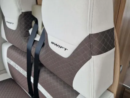 Swift Select 144 2023