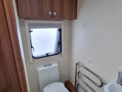 Elddis Affinity 574 2016