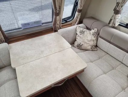 Elddis Affinity 574 2016