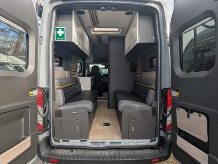 Swift  Trekker 2025