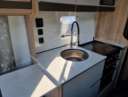 Bailey  Unicorn Deluxe Seville 2025