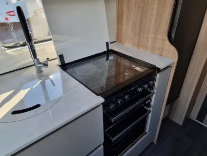 Bailey  Unicorn Deluxe Seville 2025