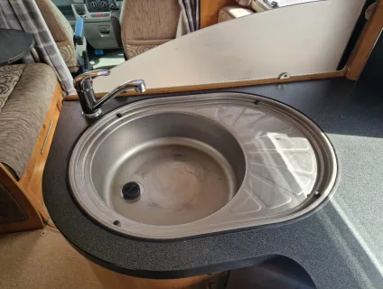 Auto-Trail Grande Frontier  2011