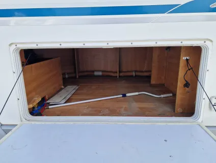 Auto-Trail Grande Frontier  2011