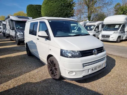 Volkswagen  Camper 2012