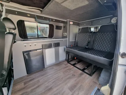 Volkswagen  Camper 2012