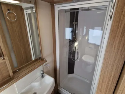 Coachman  VIP 575 2017