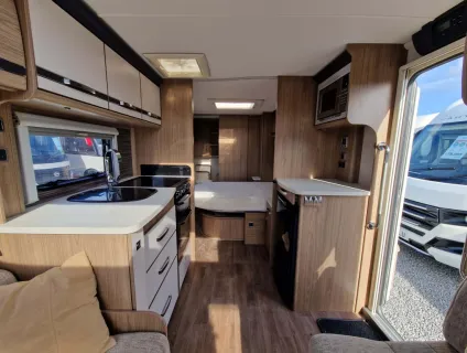 Coachman  VIP 575 2017