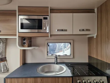 Swift Lowdhams Freestyle S4SB 2021